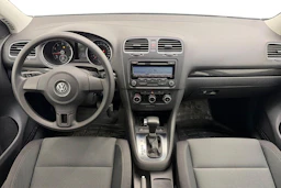 harmaa Volkswagen Golf 2011 kuva 9.