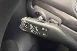 harmaa Volkswagen Golf 2011 kuva 18.