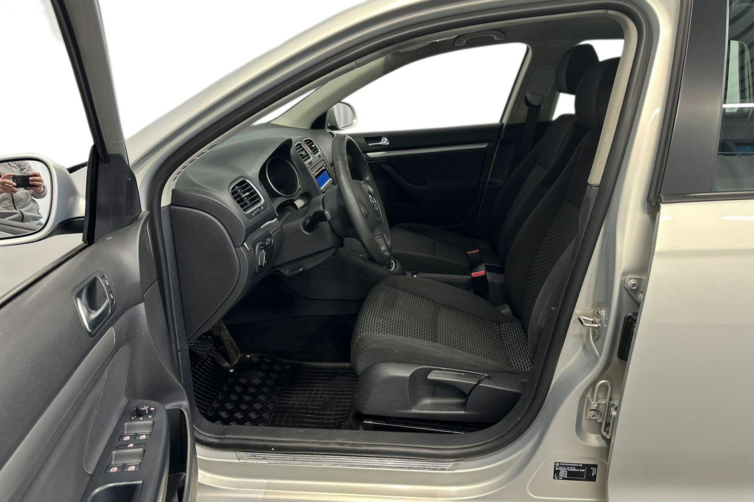 hopea Volkswagen Golf 2011 kuva 11.