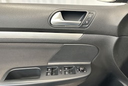 hopea Volkswagen Golf 2011 kuva 17.