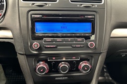 hopea Volkswagen Golf 2011 kuva 20.