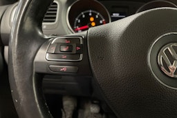 Musta Volkswagen GOLF 2011 kuva 20.