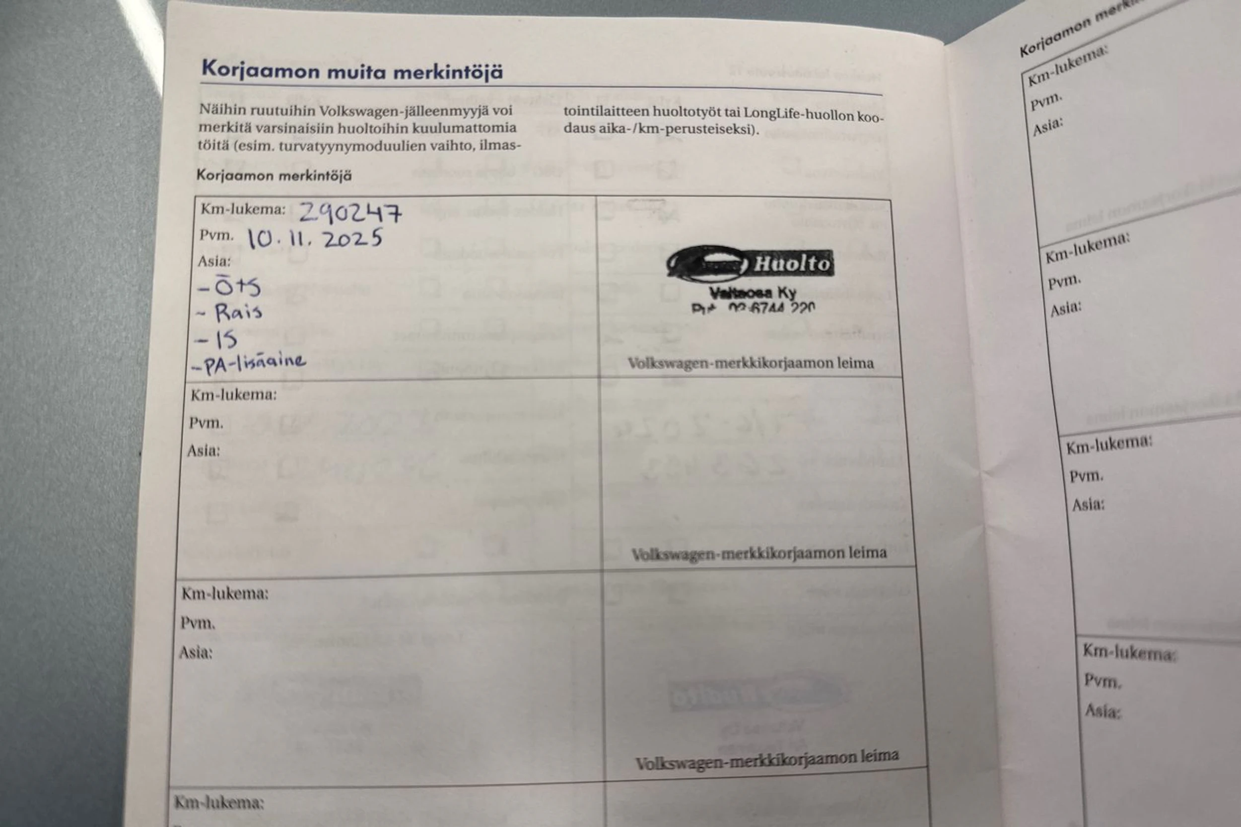 sininen Volkswagen Golf 2011 kuva 25.