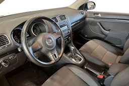 sininen Volkswagen Golf 2011 kuva 7.