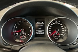 sininen Volkswagen Golf 2011 kuva 18.