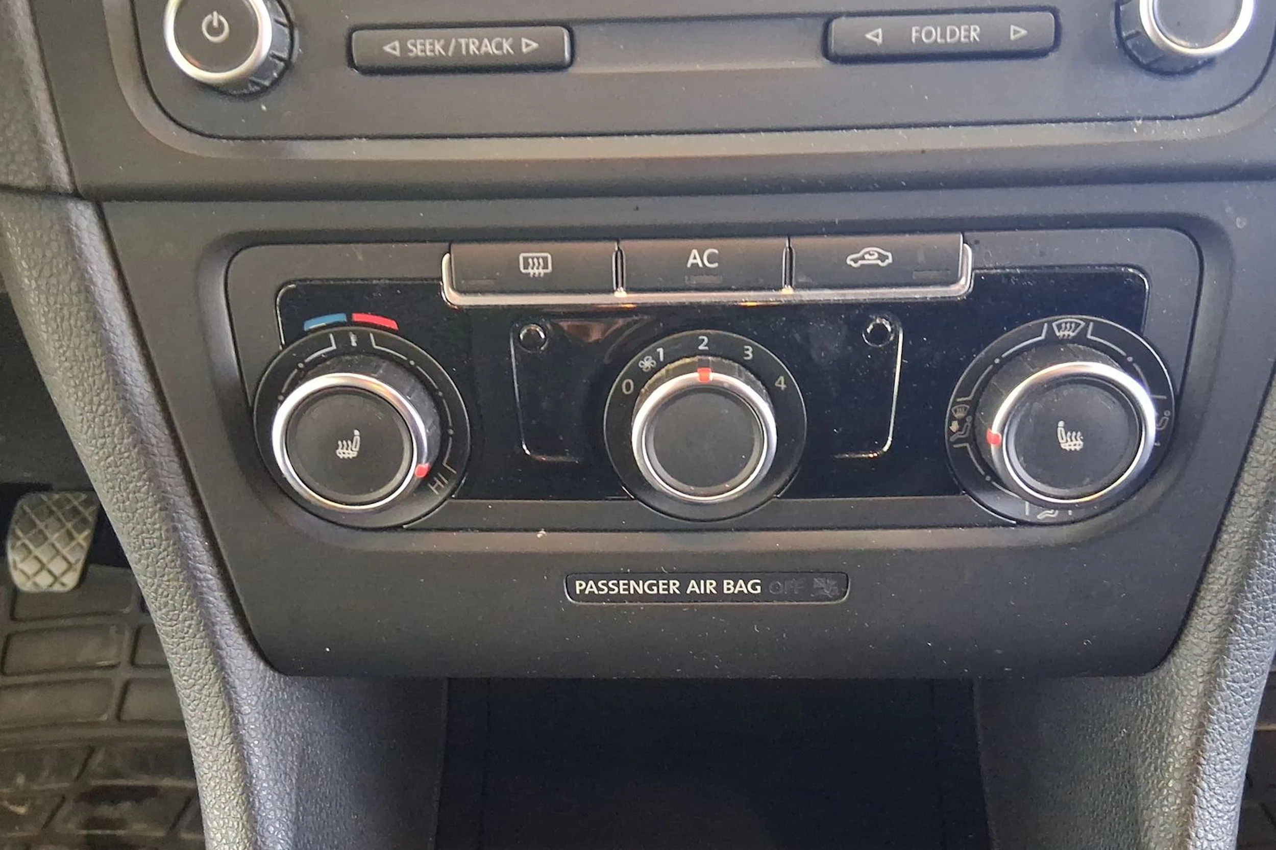 harmaa Volkswagen Golf 2011 kuva 17.