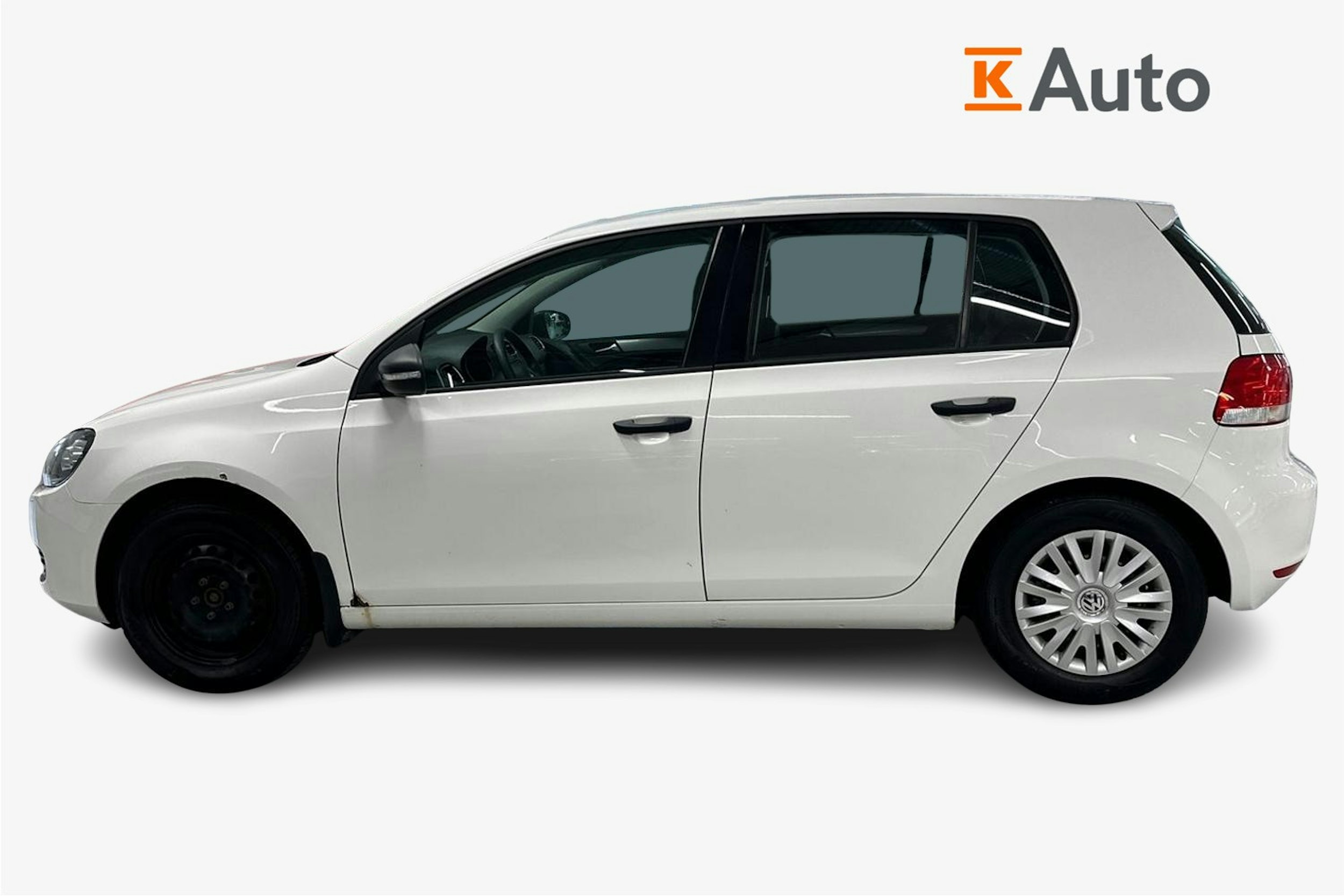 valkoinen Volkswagen Golf 2011 kuva 6.