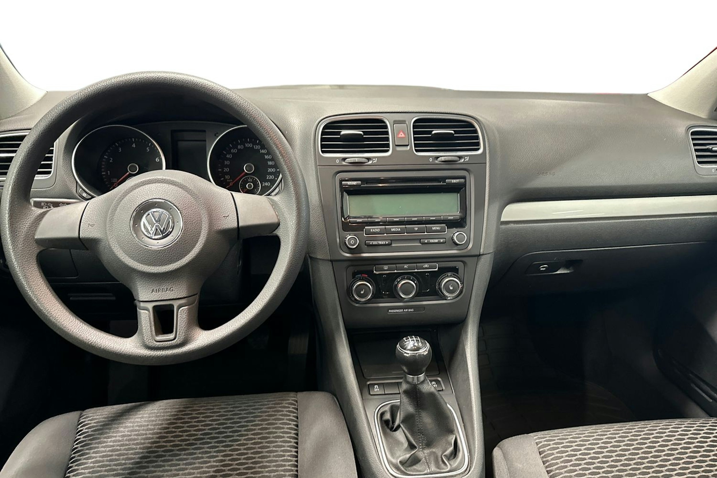 valkoinen Volkswagen Golf 2011 kuva 9.