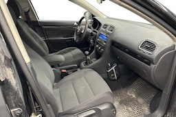 musta Volkswagen Golf 2011 kuva 11.