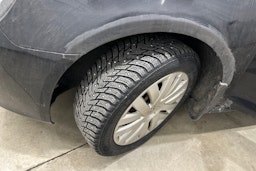 musta Volkswagen Golf 2011 kuva 25.