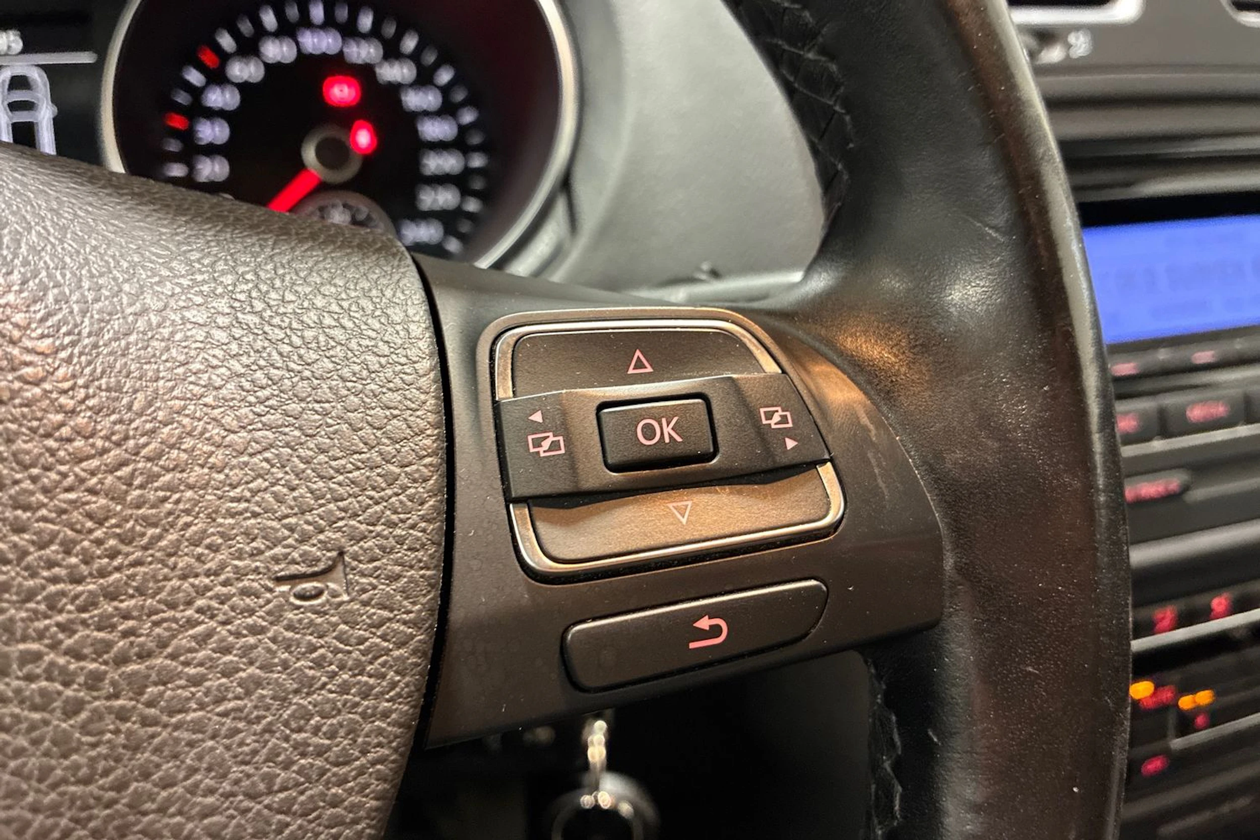hopea Volkswagen Golf 2011 kuva 14.
