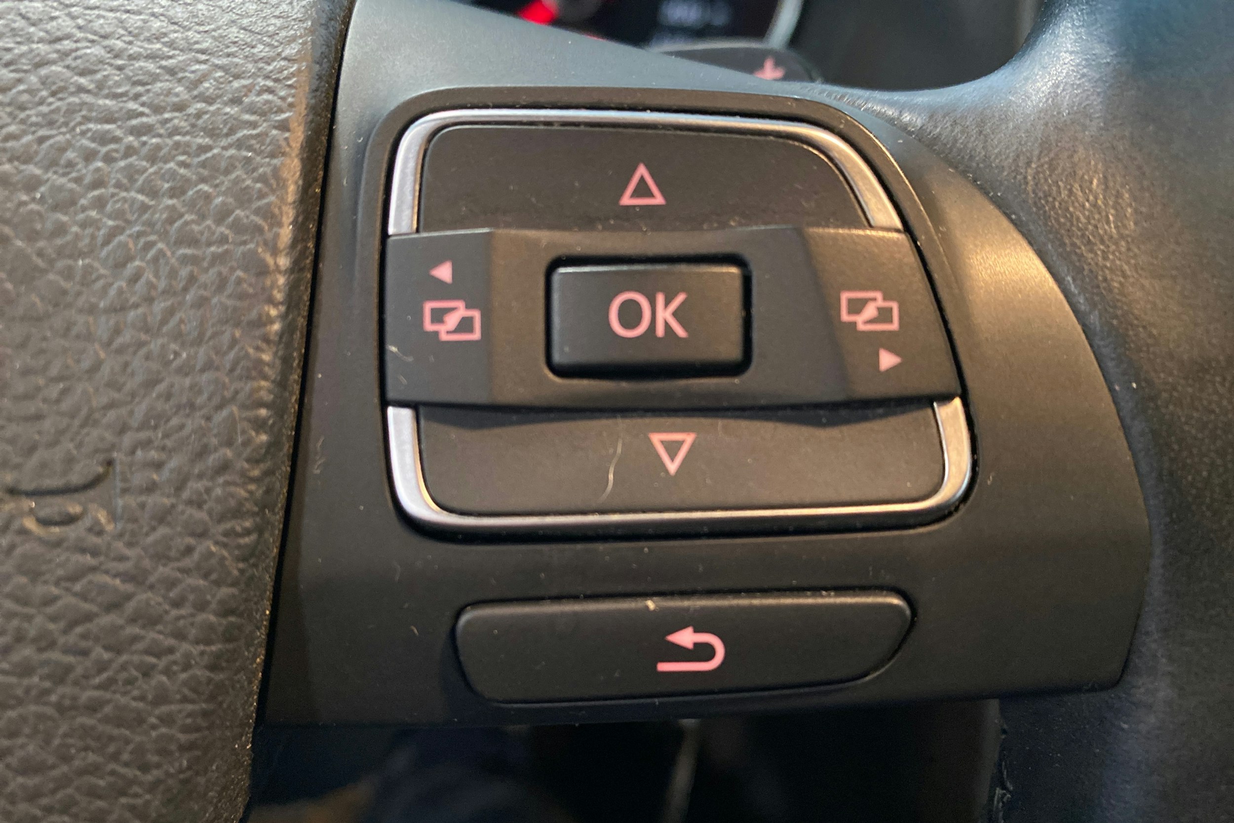 Sininen Volkswagen GOLF 2011 kuva 19.