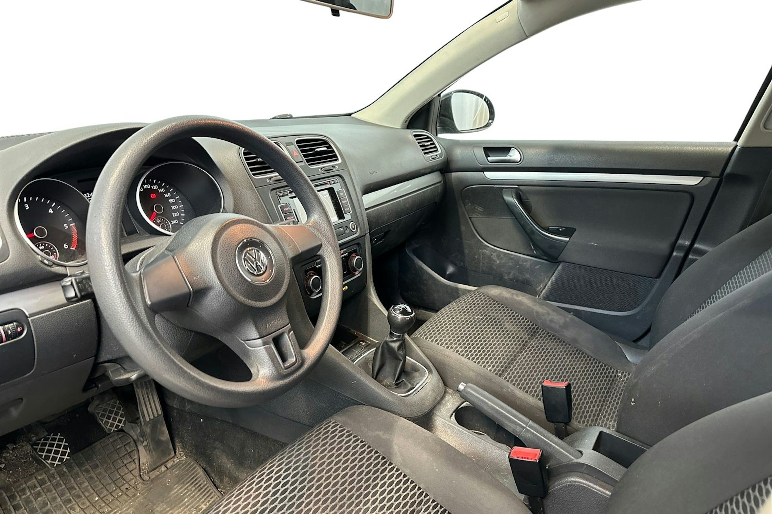 musta Volkswagen Golf 2011 kuva 7.