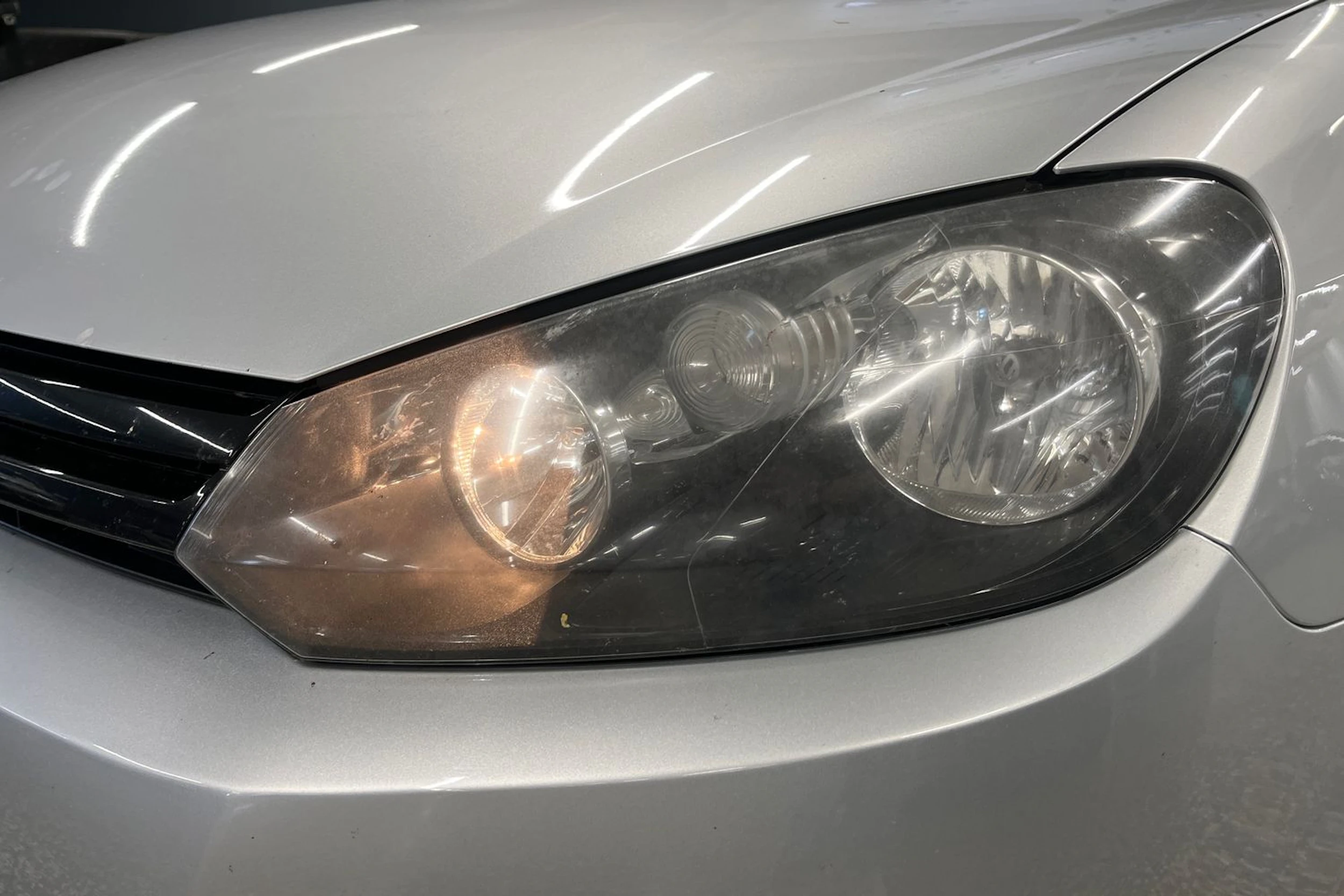 Hopea Volkswagen GOLF 2011 kuva 13.