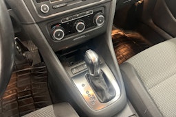 Valkoinen Volkswagen GOLF 2011 kuva 14.