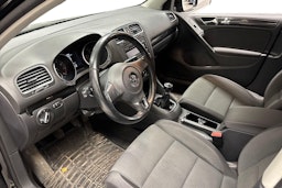 musta Volkswagen Golf 2012 kuva 3.