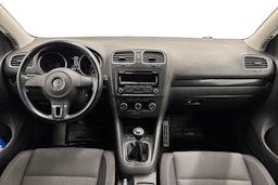 musta Volkswagen Golf 2012 kuva 7.