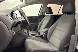 musta Volkswagen Golf 2012 kuva 11.