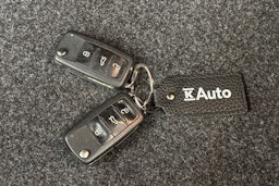 musta Volkswagen Golf 2012 kuva 15.