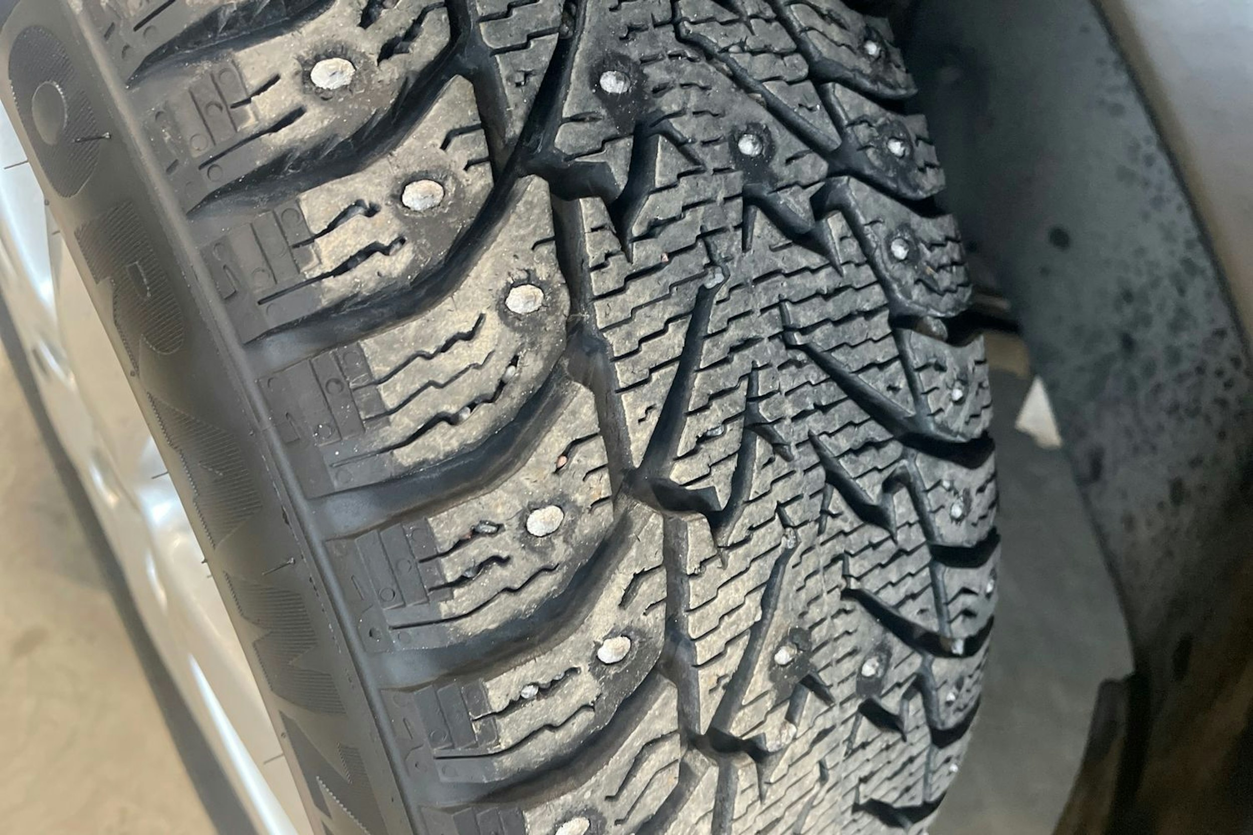 musta Volkswagen Golf 2012 kuva 13.