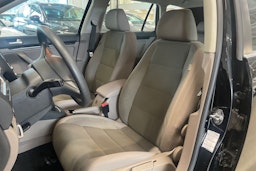 musta Volkswagen Golf 2012 kuva 14.