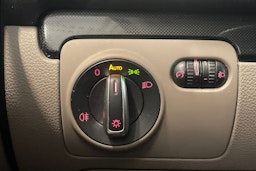 musta Volkswagen Golf 2012 kuva 18.