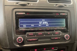 musta Volkswagen Golf 2012 kuva 20.