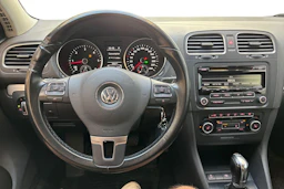 sininen Volkswagen Golf 2012 kuva 7.
