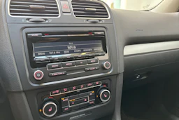 sininen Volkswagen Golf 2012 kuva 15.