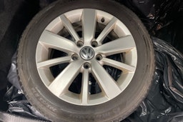 musta Volkswagen Golf 2012 kuva 14.