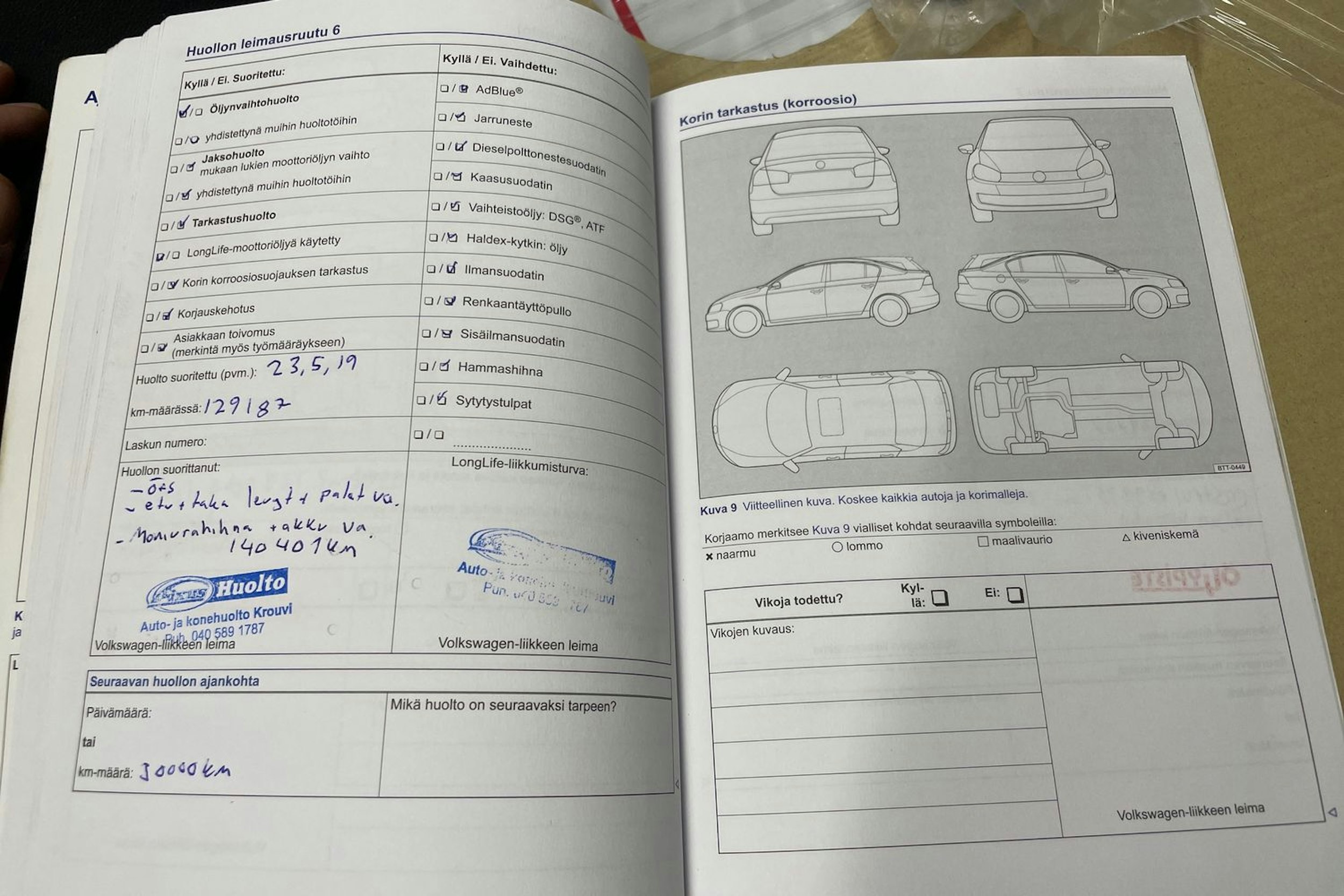 musta Volkswagen Golf 2012 kuva 26.