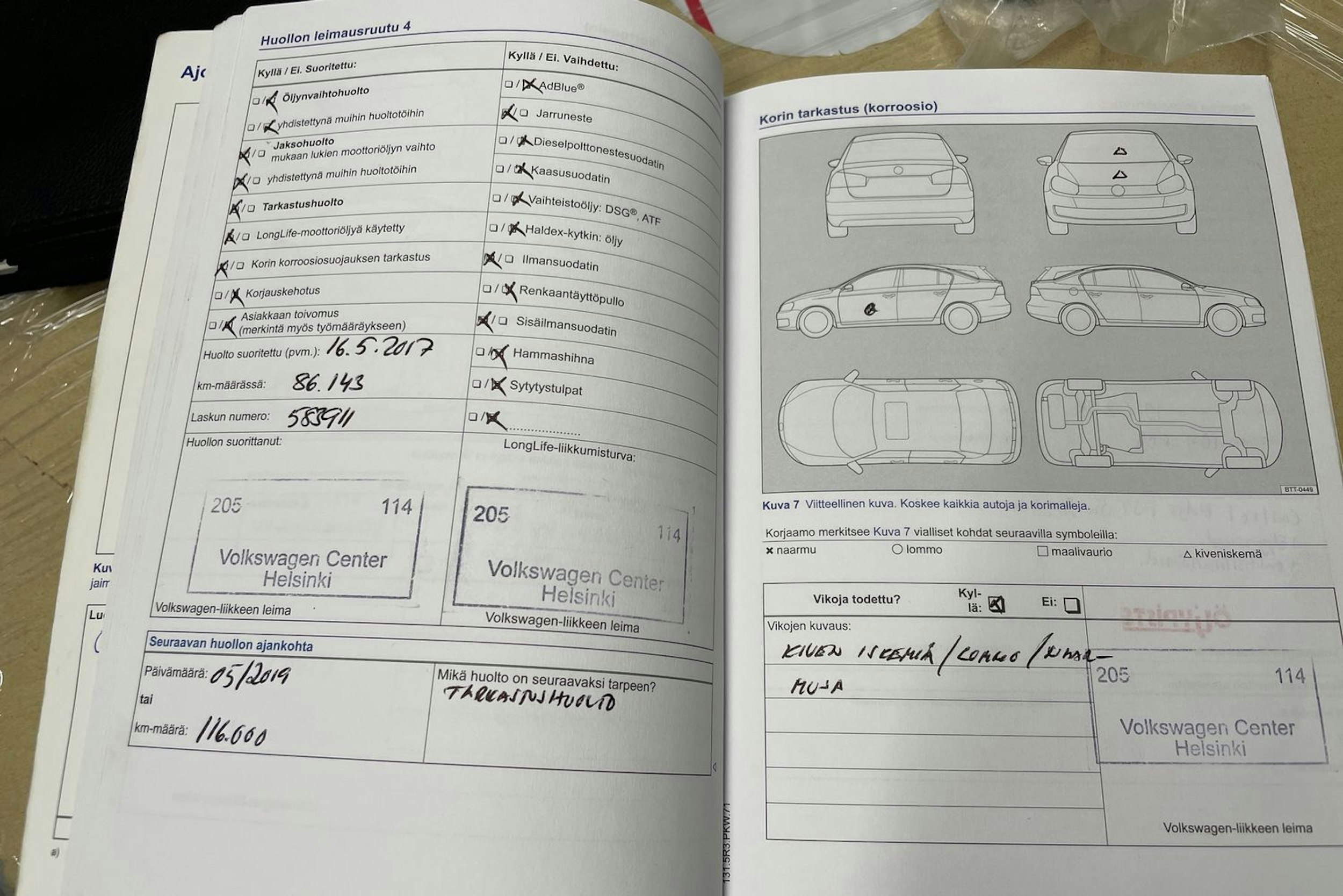 musta Volkswagen Golf 2012 kuva 28.