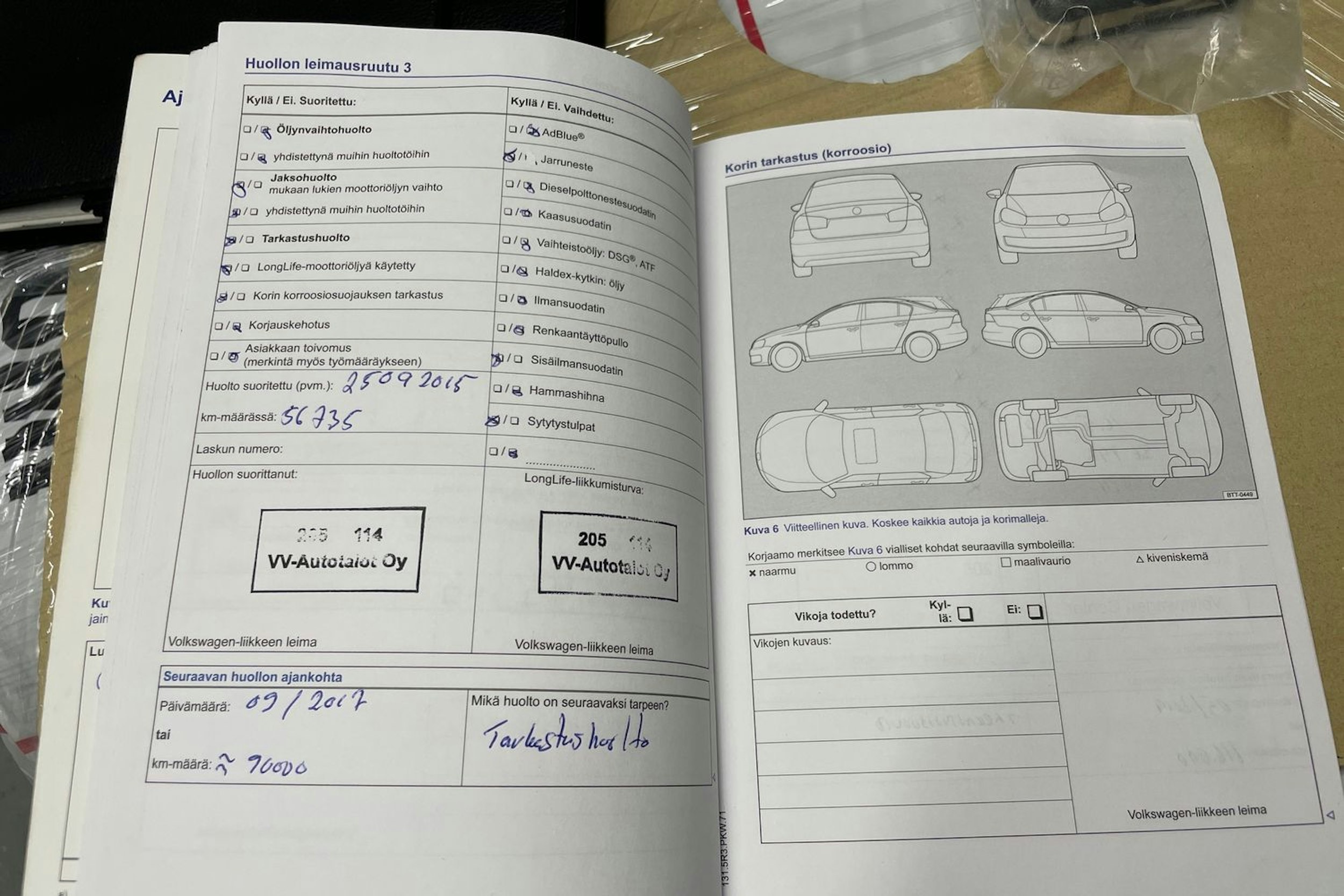 musta Volkswagen Golf 2012 kuva 29.