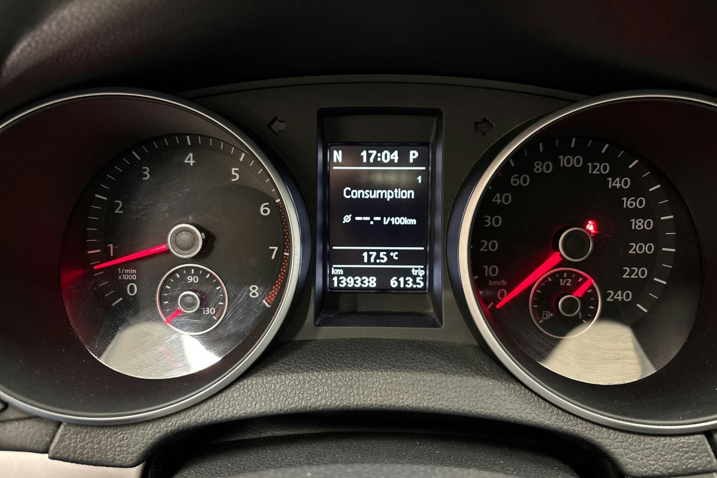 harmaa Volkswagen Golf 2012 kuva 14.