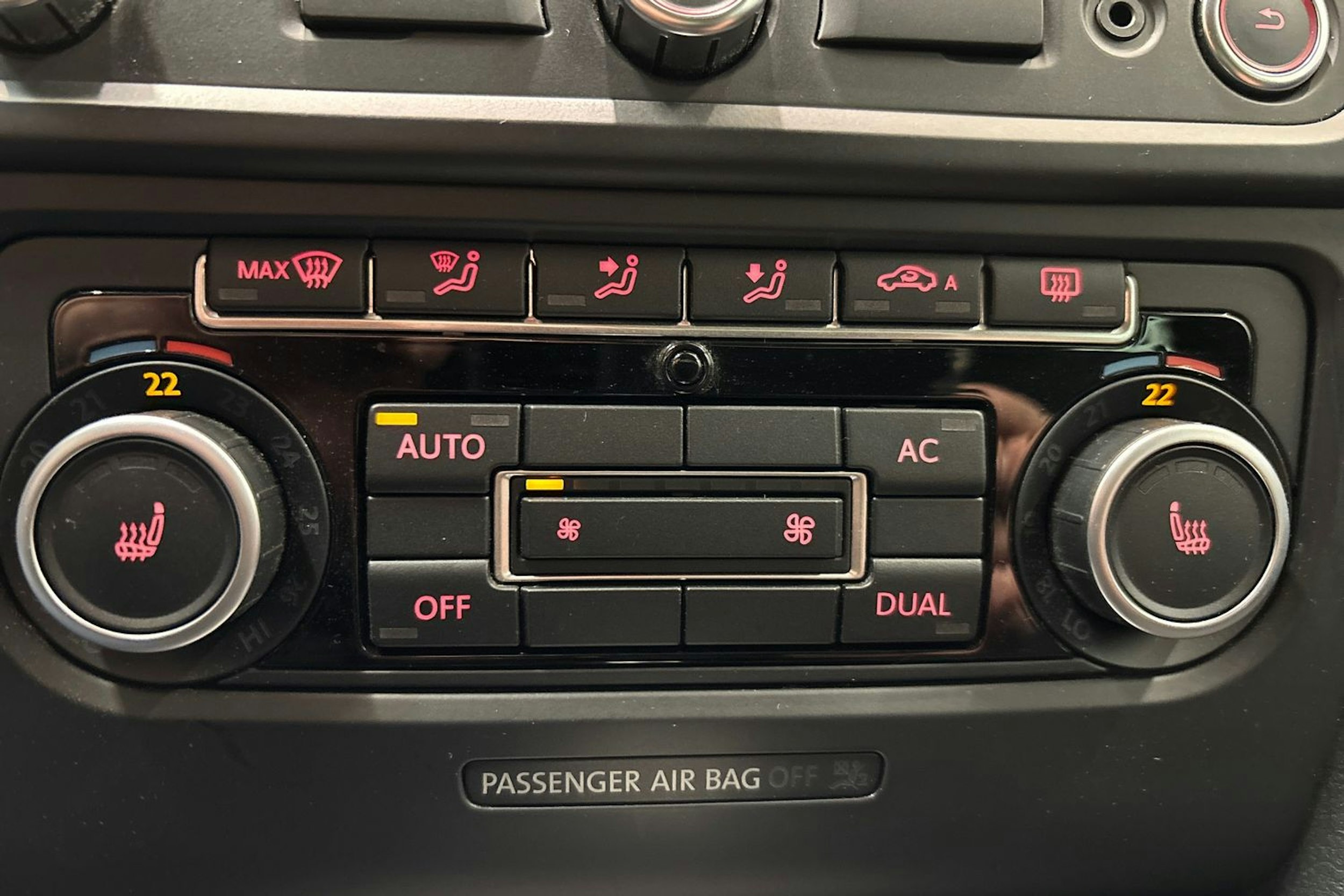 harmaa Volkswagen Golf 2012 kuva 21.