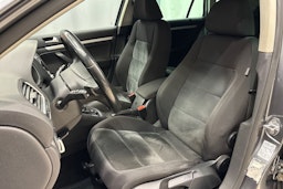 harmaa Volkswagen Golf 2012 kuva 23.