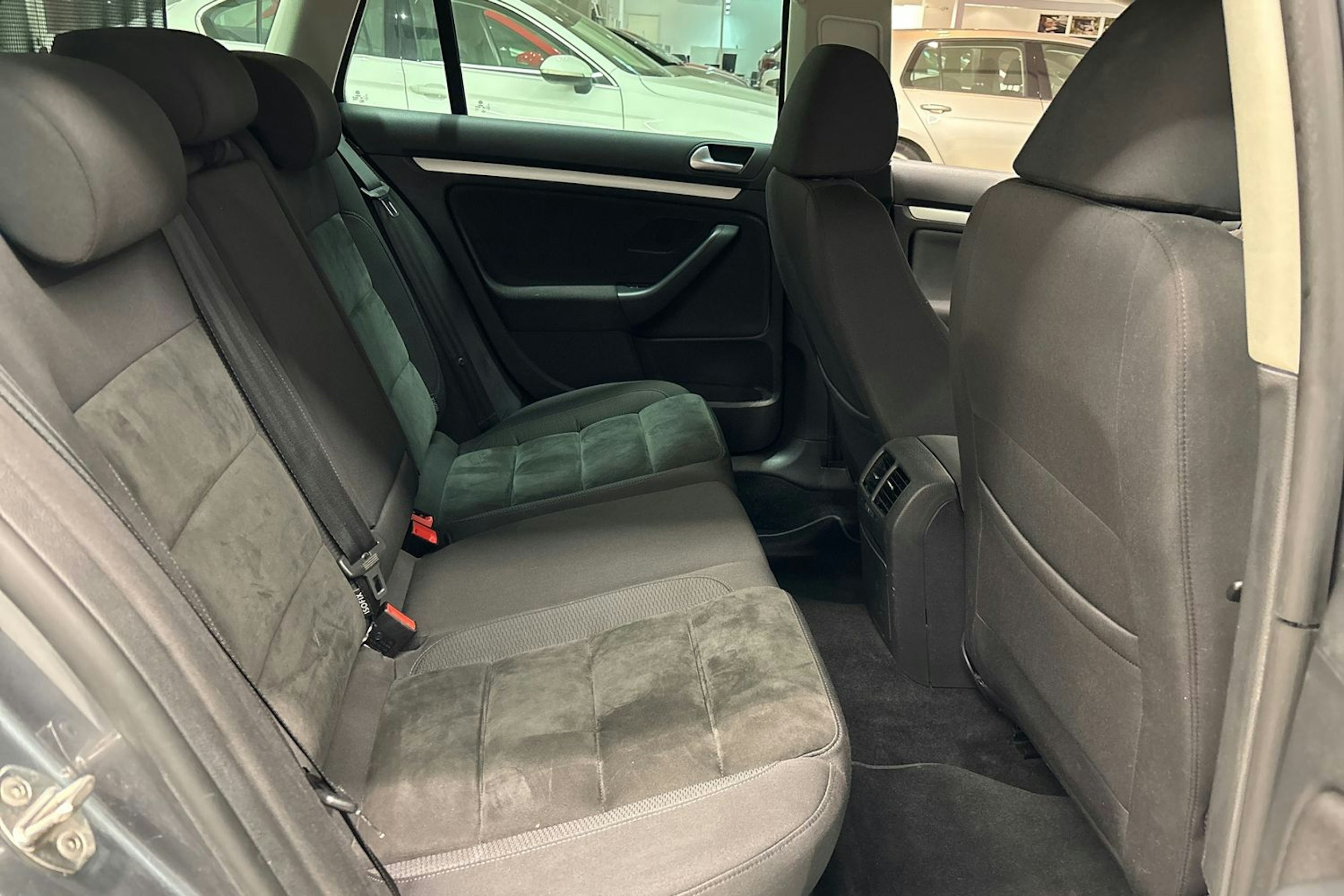 harmaa Volkswagen Golf 2012 kuva 25.