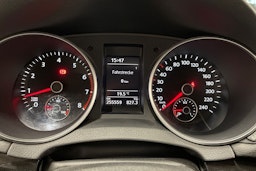 ruskea (beige) Volkswagen Golf 2012 kuva 16.