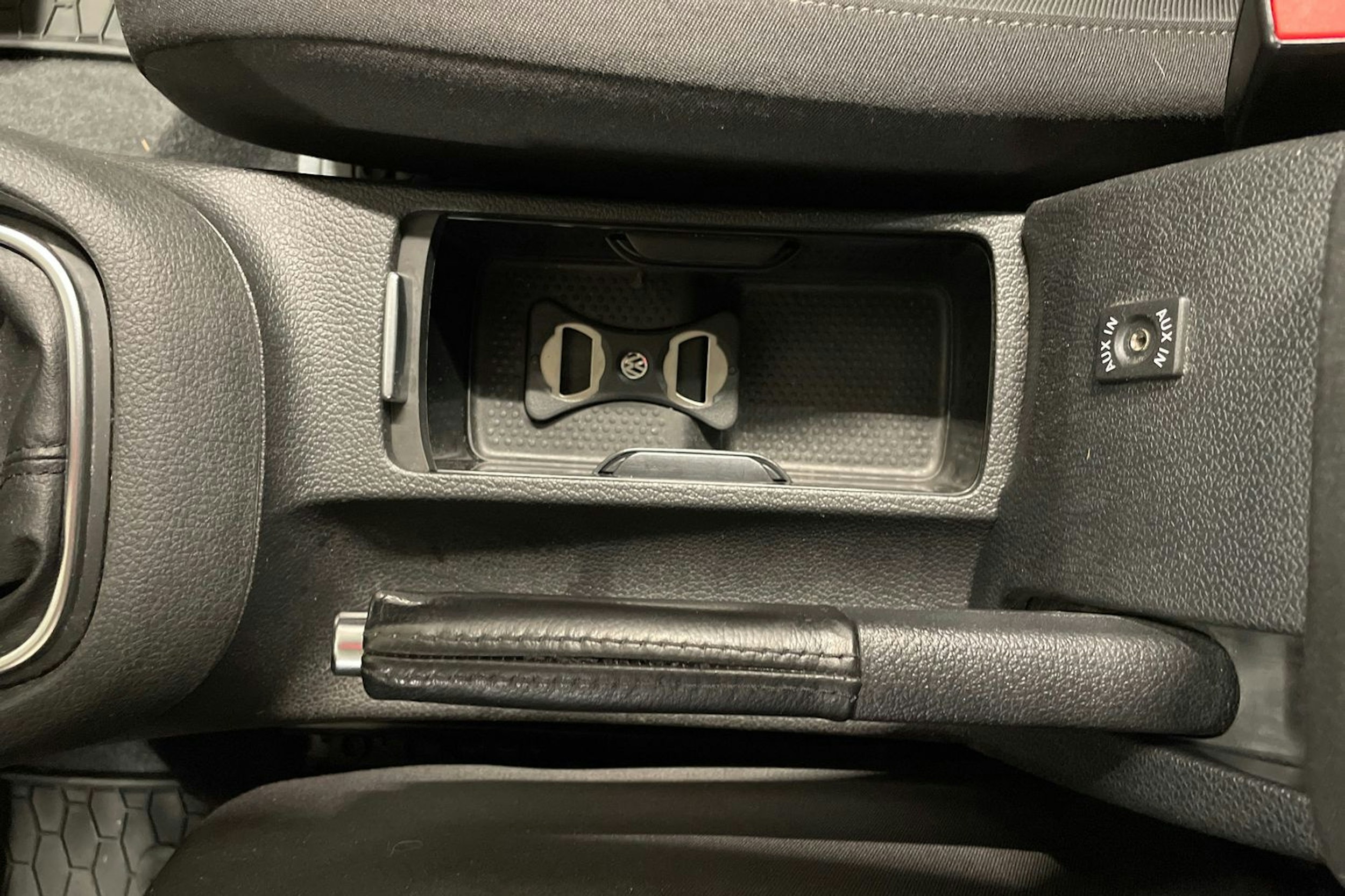 ruskea (beige) Volkswagen Golf 2012 kuva 20.