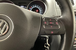ruskea (beige) Volkswagen Golf 2012 kuva 24.