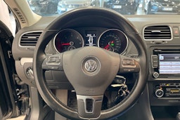 Musta Volkswagen Golf 2012 kuva 14.