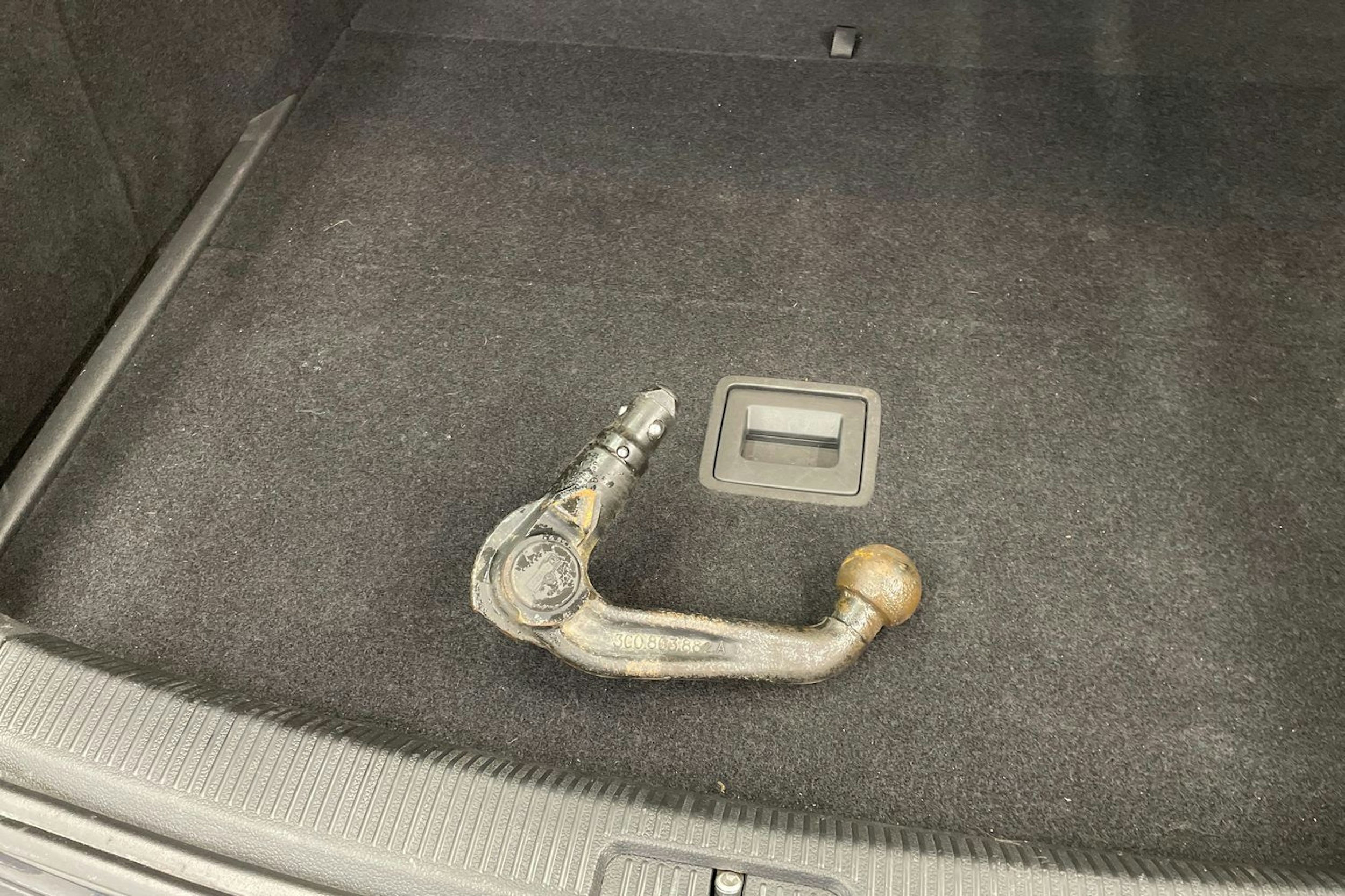 Musta Volkswagen Golf 2012 kuva 21.