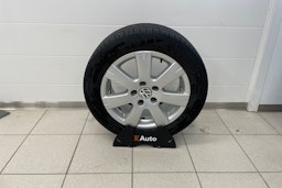 Musta Volkswagen Golf 2012 kuva 22.