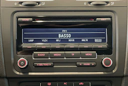 musta Volkswagen Golf 2012 kuva 16.
