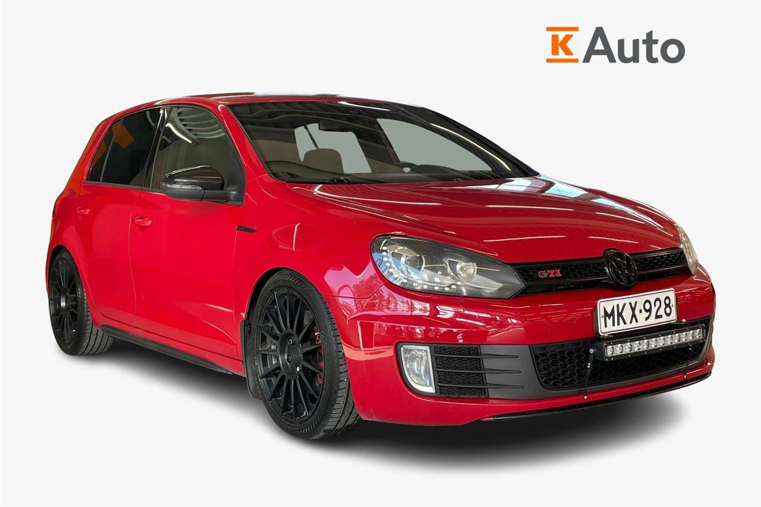 punainen Volkswagen Golf 2012 kuva 1.