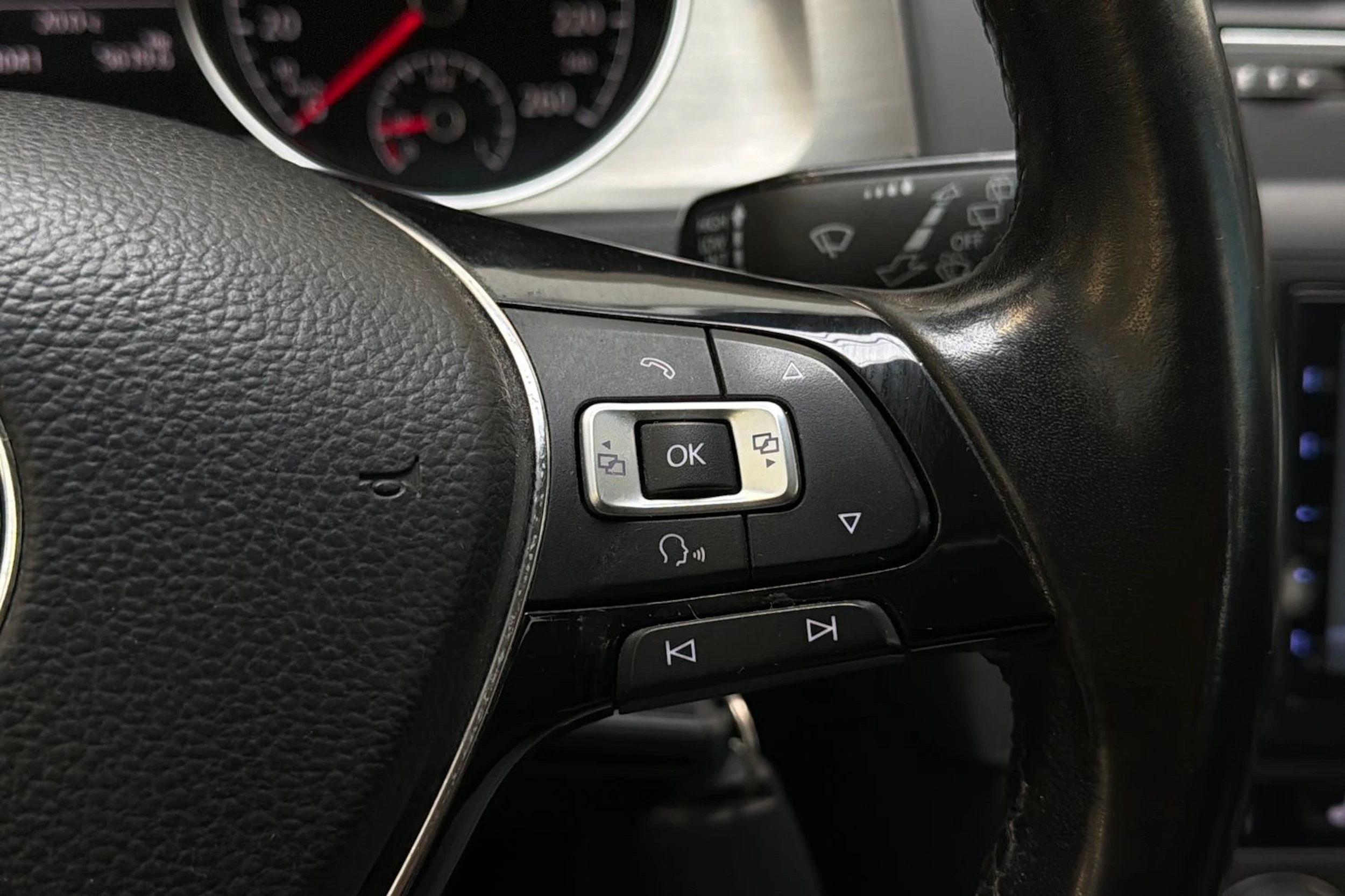 Harmaa Volkswagen Golf 2013 kuva 14.
