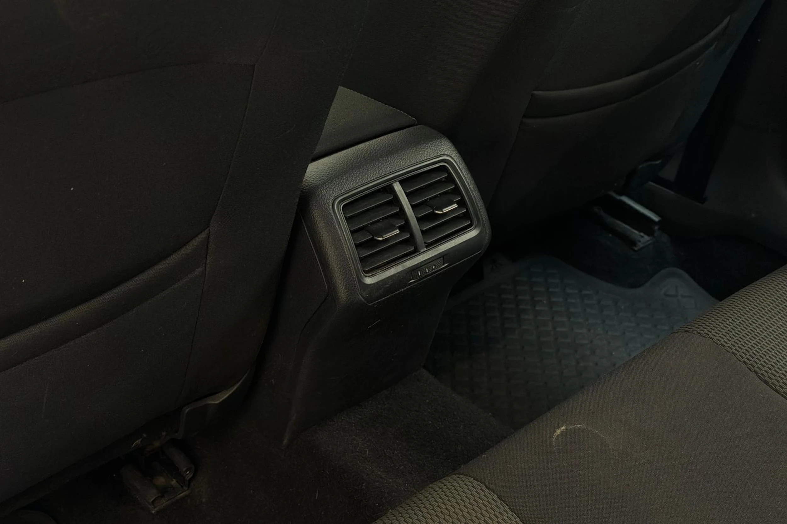 Harmaa Volkswagen Golf 2013 kuva 19.