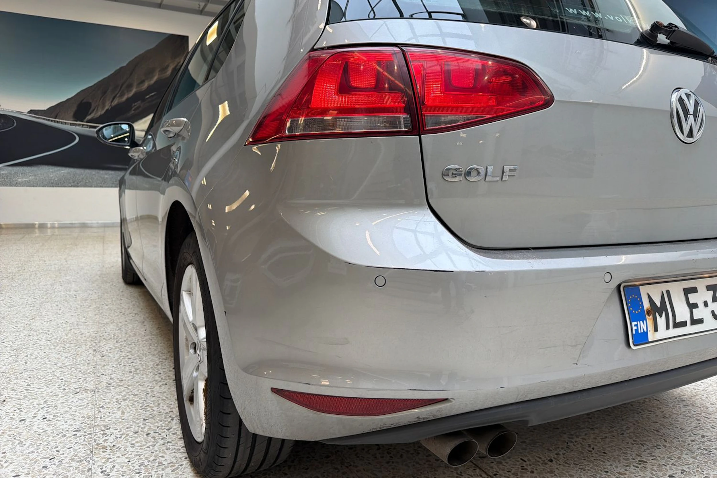 Harmaa Volkswagen Golf 2013 kuva 28.