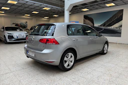 Harmaa Volkswagen Golf 2013 kuva 33.