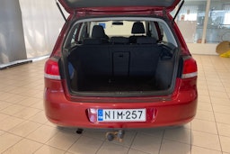 Punainen Volkswagen GOLF 2012 kuva 16.
